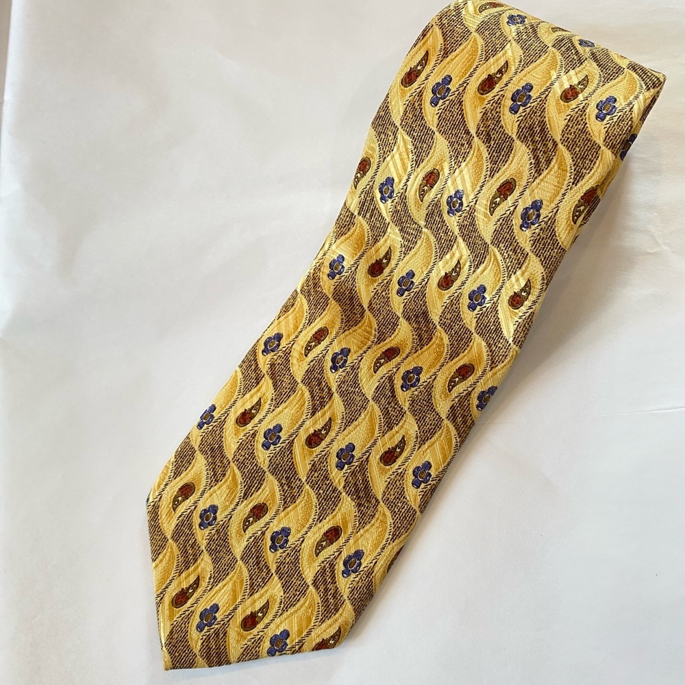 Robert Talbots Best of Class For Nordstrom Silk Necktie58x4 Gold Yellow Blue Red